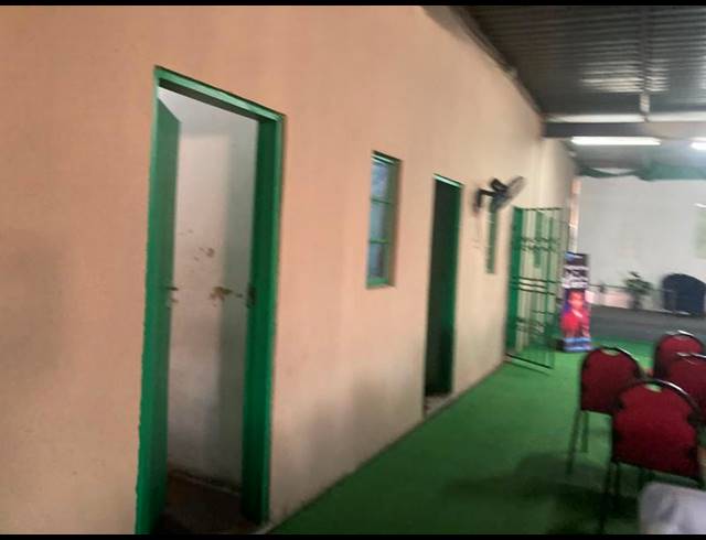 BUSINESS FOR SALE IN GERMISTON CENTRAL
